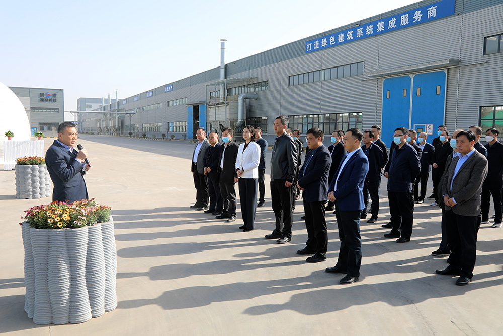 銅川市委領導參觀3D打印建筑應用，推動建筑產業工業化、數字化、綠色化